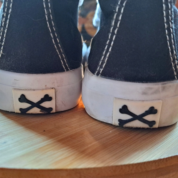 Disney Sneakers, Kid Size 1, Unisex, The Nightmare Before Christmas, High Tops - Picture 6 of 11